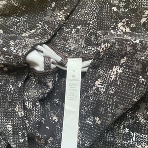 Lululemon Align Leggings 28”- size 8